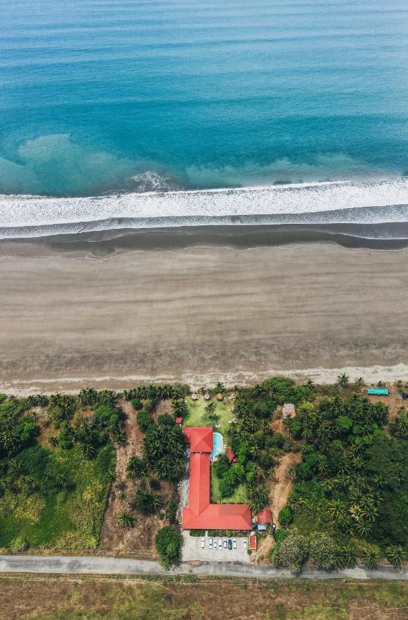Las Lajas Beach Resort Eksteriør billede