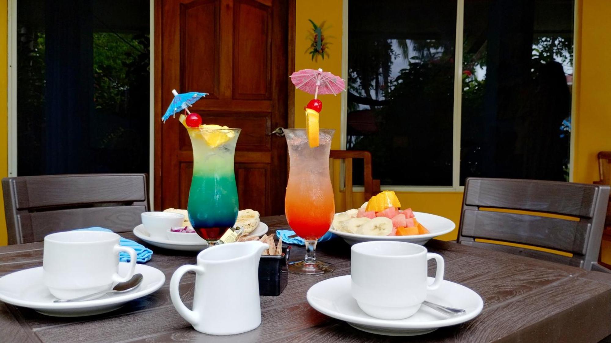 Las Lajas Beach Resort Eksteriør billede