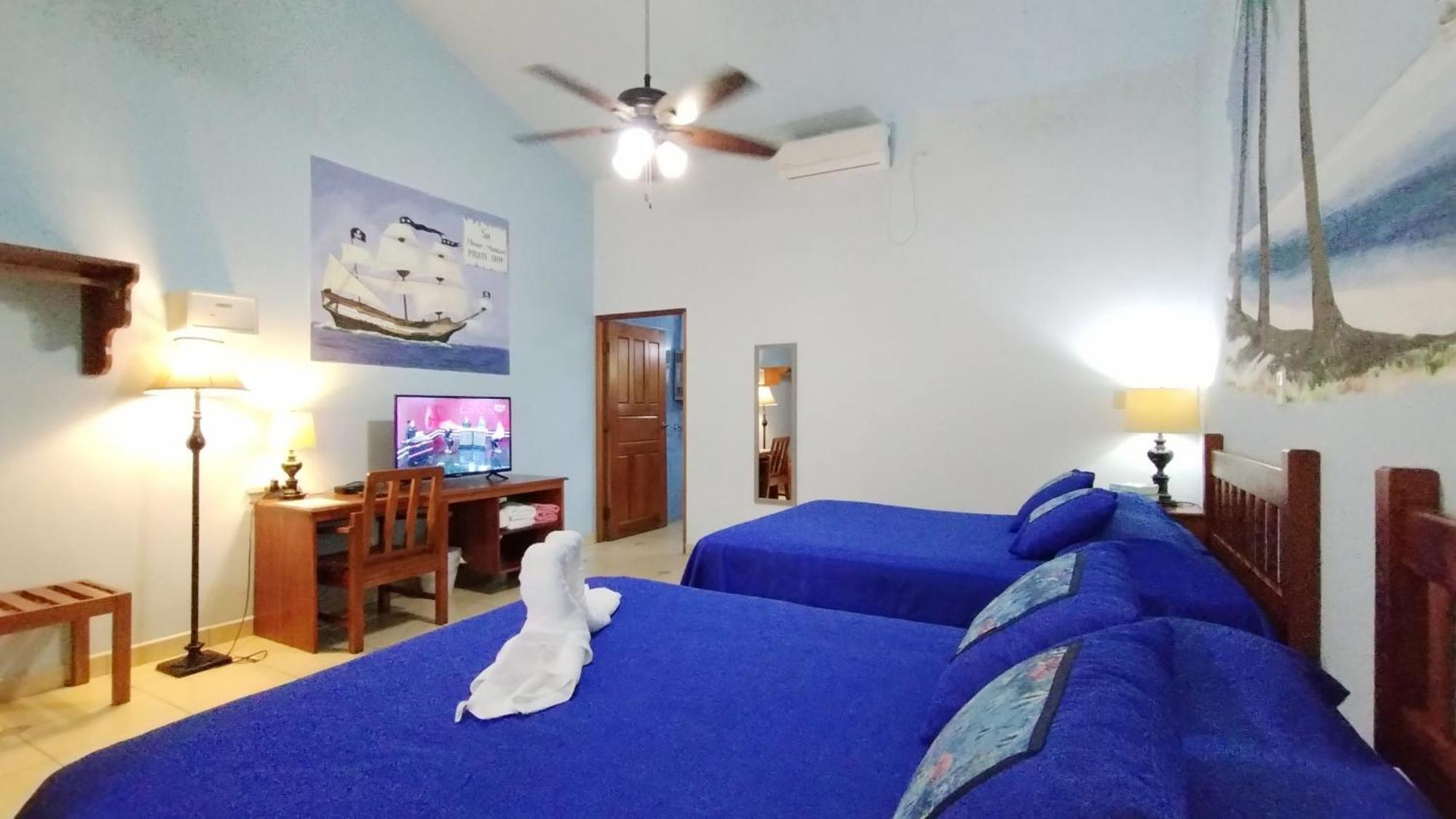 Las Lajas Beach Resort Eksteriør billede