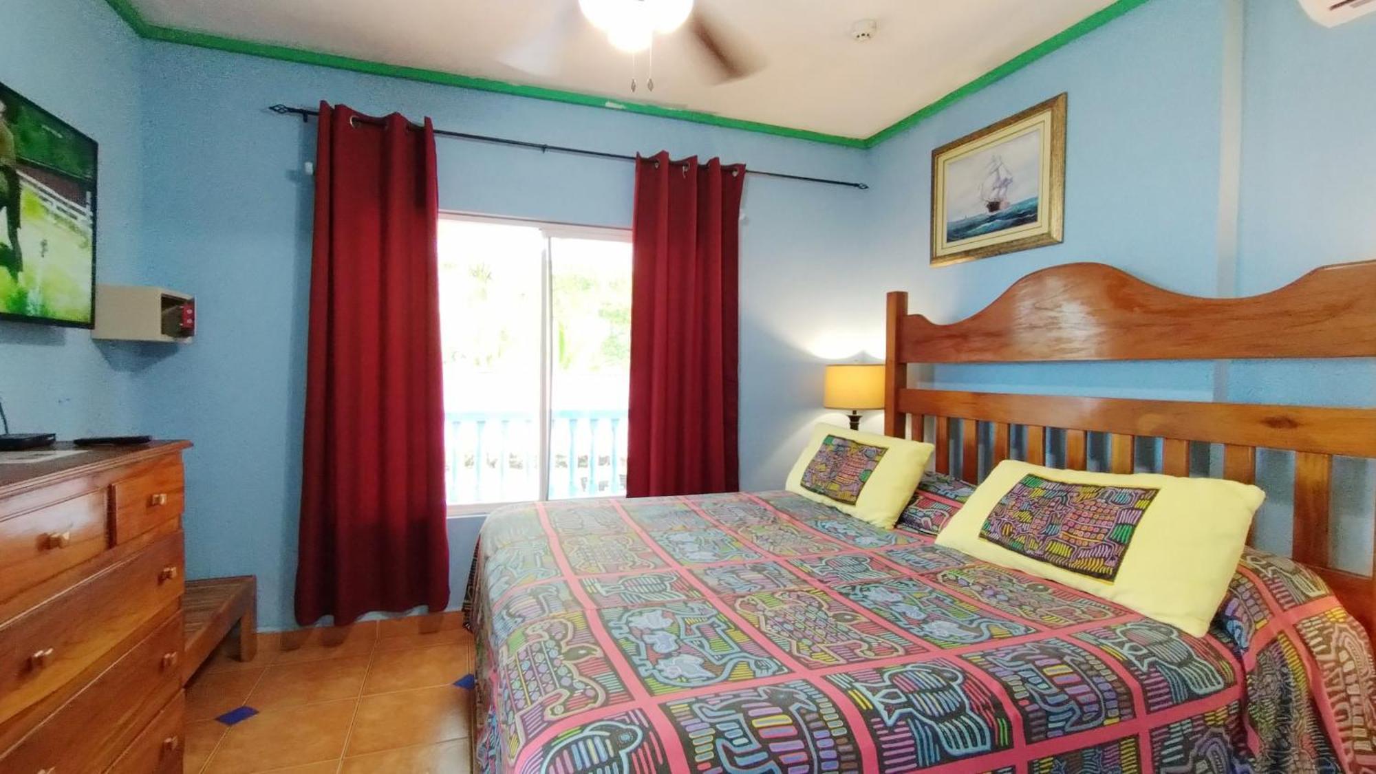 Las Lajas Beach Resort Eksteriør billede
