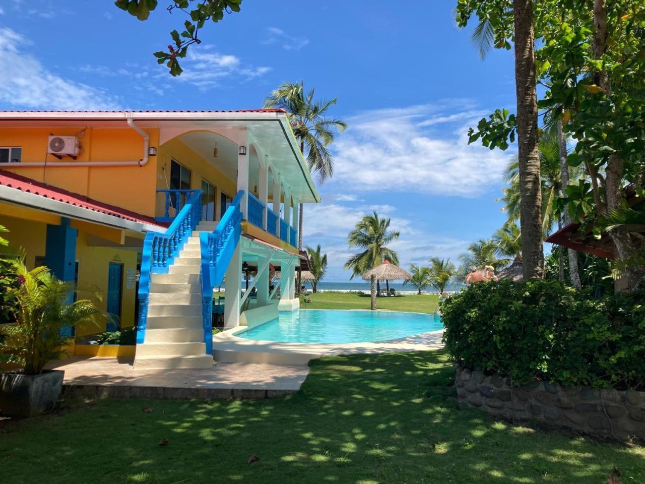 Las Lajas Beach Resort Eksteriør billede