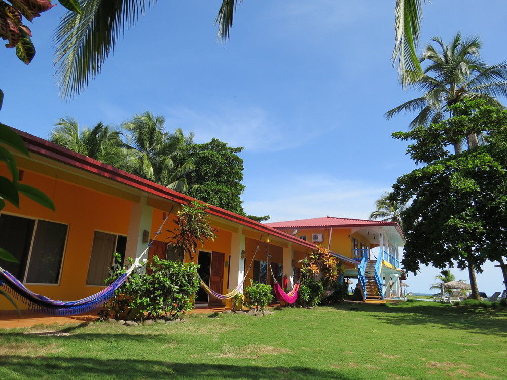 Las Lajas Beach Resort Eksteriør billede
